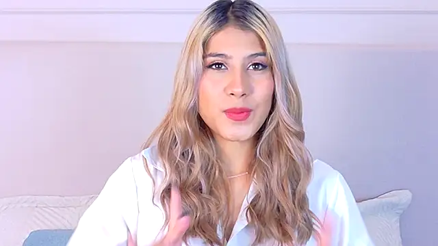 Snapshot of ZoehAngel chatting on October 3, 2025, 11:18 am ZoehAngel online show from October 3, 2025, 11:18 am