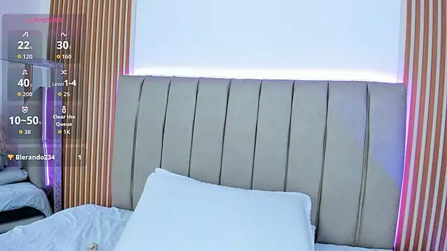 naishaa  online show from November 20, 2025, 6:40 pm