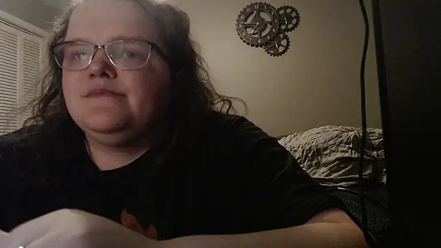 Snapshot of TheMistyPrice chatting on December 19, 2025, 12:34 pm TheMistyPrice online show from December 19, 2025, 12:34 pm