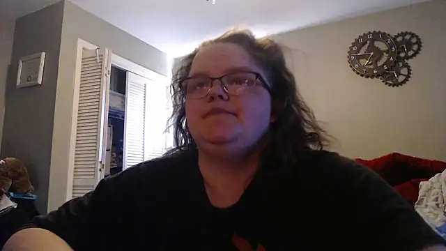 Snapshot of TheMistyPrice chatting on December 21, 2025, 9:33 pm TheMistyPrice online show from December 21, 2025, 9:33 pm