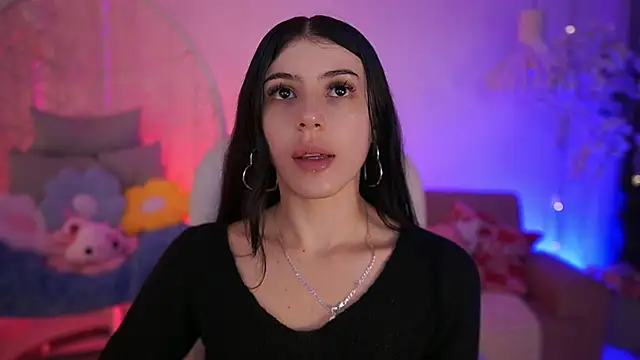 JadeSummerr online show from May 22, 2026, 11:38 am
