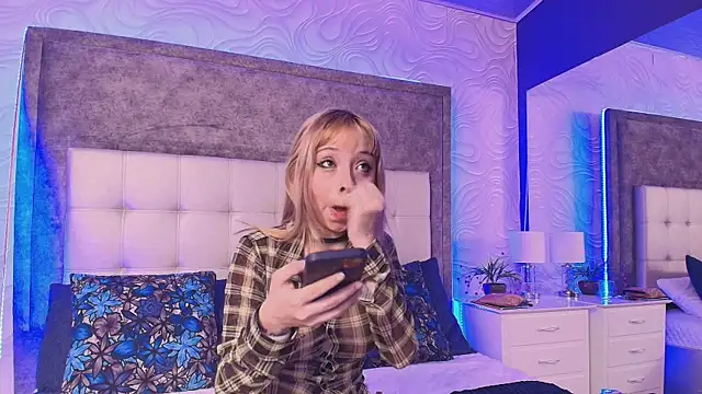 Snapshot of its_bibi chatting on February 6, 2026, 1:43 am its bibi online show from February 6, 2026, 1:43 am