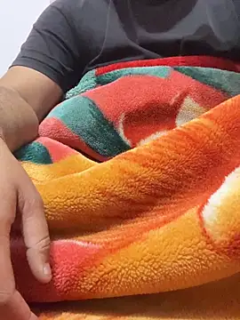 amitsharma7868 online show from December 23, 2025, 3:04 am