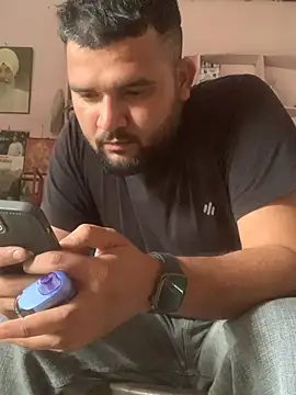 amitsharma7868 online show from March 26, 2026, 8:31 am