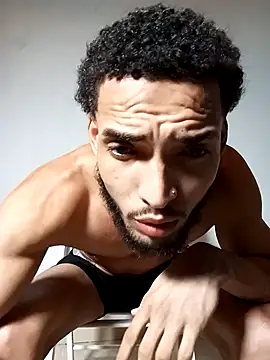 Snapshot of Utreh_ chatting on October 29, 2025, 12:02 am Utreh online show from October 29, 2025, 12:02 am