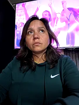 haashkyo online show from November 9, 2025, 8:51 pm