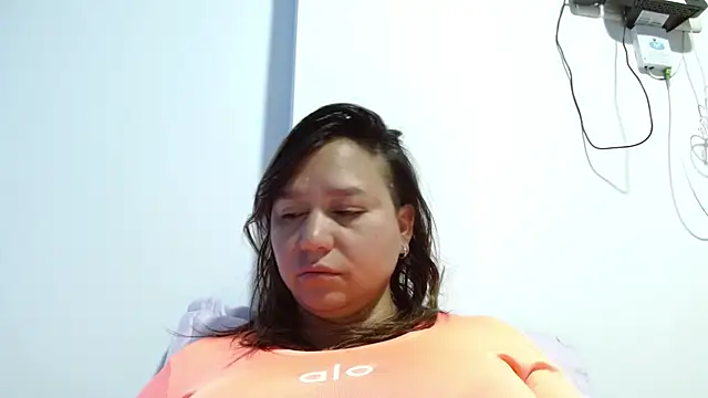 haashkyo online show from December 14, 2025, 3:39 pm