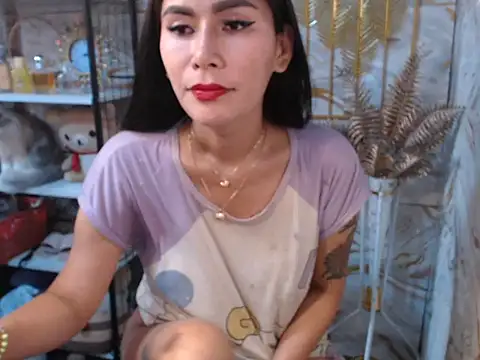 tshot izzy 88 online show from May 28, 2026, 11:13 pm