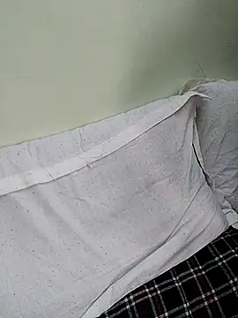 Snapshot of Kavya_Rathore chatting on October 24, 2025, 6:10 am Kavya Rathore online show from October 24, 2025, 6:10 am