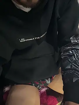 Snapshot of Yasar-Xxxl chatting on March 1, 2026, 2:02 am Yasar-Xxxl online show from March 1, 2026, 2:02 am