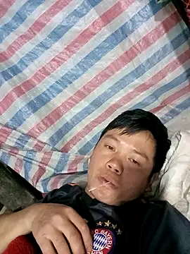 Snapshot of DungLuongg chatting on March 13, 2026, 1:07 pm DungLuongg online show from March 13, 2026, 1:07 pm