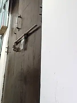 poojam93 online show from December 14, 2025, 1:55 am