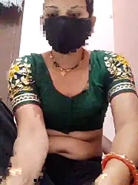 poojam93 online show from December 16, 2025, 3:33 am