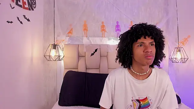 Johan gz  online show from October 22, 2025, 11:32 am