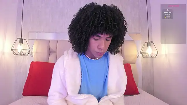 Snapshot of Johan_gz_ chatting on January 17, 2026, 11:37 am Johan gz online show from January 17, 2026, 11:37 am