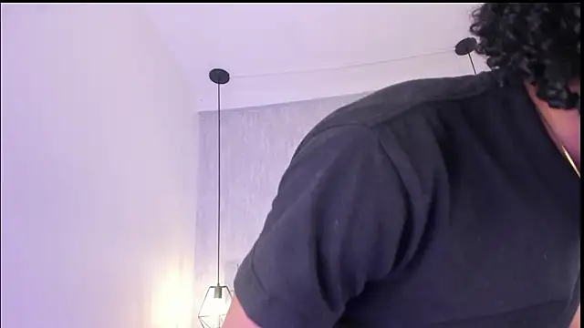 Snapshot of Johan_gz_ chatting on March 30, 2026, 11:55 am Johan gz online show from March 30, 2026, 11:55 am