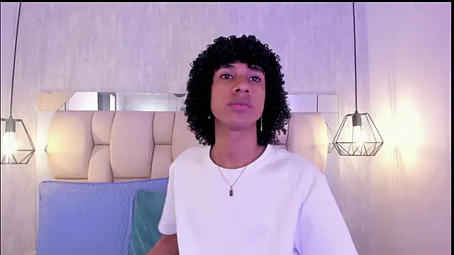 Snapshot of Johan_gz_ chatting on April 11, 2026, 11:47 am Johan gz online show from April 11, 2026, 11:47 am