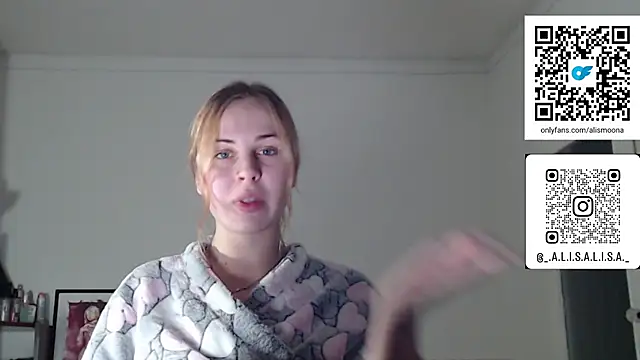 Snapshot of Alismoona chatting on December 18, 2025, 12:38 am Alismoona online show from December 18, 2025, 12:38 am