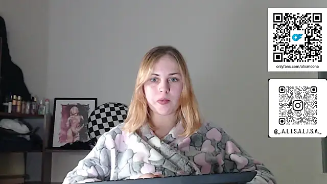 Snapshot of Alismoona chatting on December 21, 2025, 12:29 am Alismoona online show from December 21, 2025, 12:29 am