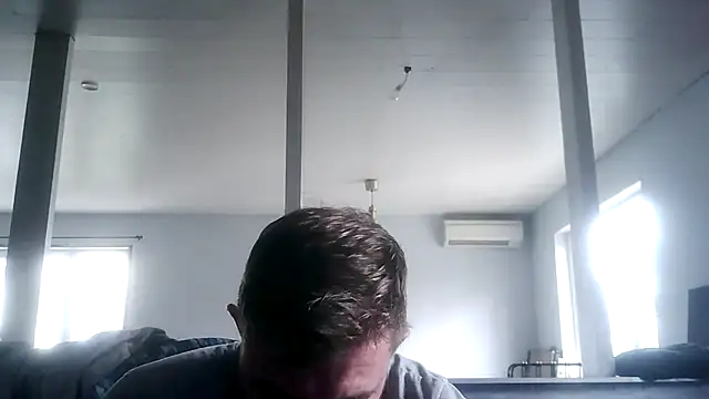 Bikerhot883hd online show from November 16, 2025, 1:39 pm