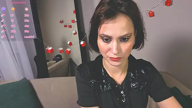 worsh1p me online show from December 18, 2025, 4:35 pm