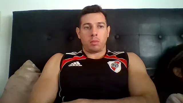 Snapshot of luca23millo90 chatting on October 29, 2025, 6:20 pm luca23millo90 online show from October 29, 2025, 6:20 pm