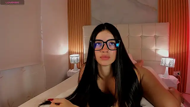 Snapshot of mia_2406_ chatting on April 17, 2026, 9:07 pm mia 2406 online show from April 17, 2026, 9:07 pm