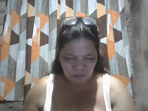 Snapshot of xxbernxxx chatting on March 26, 2026, 12:55 pm xxbernxxx online show from March 26, 2026, 12:55 pm