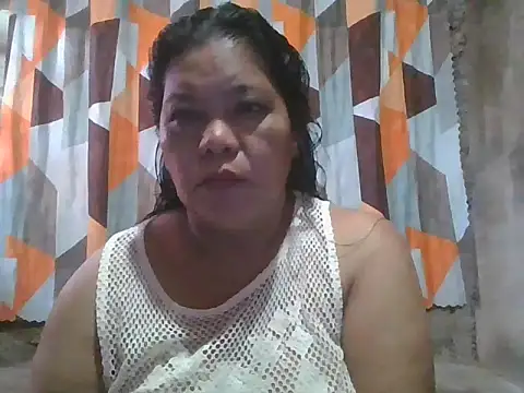 Snapshot of xxbernxxx chatting on March 27, 2026, 10:42 pm xxbernxxx online show from March 27, 2026, 10:42 pm