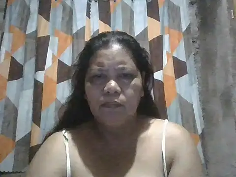 Snapshot of xxbernxxx chatting on April 7, 2026, 10:15 am xxbernxxx online show from April 7, 2026, 10:15 am