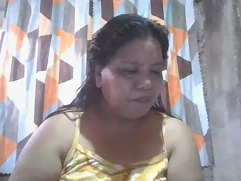 Snapshot of xxbernxxx chatting on April 8, 2026, 11:59 pm xxbernxxx online show from April 8, 2026, 11:59 pm