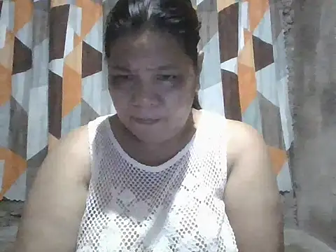 Snapshot of xxbernxxx chatting on April 9, 2026, 11:04 am xxbernxxx online show from April 9, 2026, 11:04 am