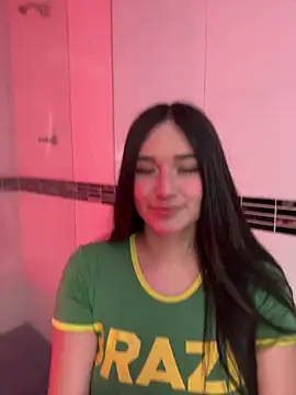 alejandrodolls online show from March 14, 2026, 8:36 pm