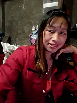 ngocngoc cute online show from November 7, 2025, 2:06 pm