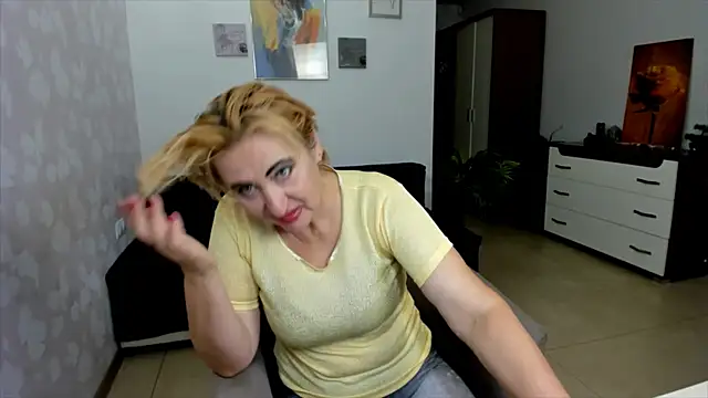 Snapshot of MilanaAlvis chatting on September 9, 2025, 6:24 am MilanaAlvis online show from September 9, 2025, 6:24 am