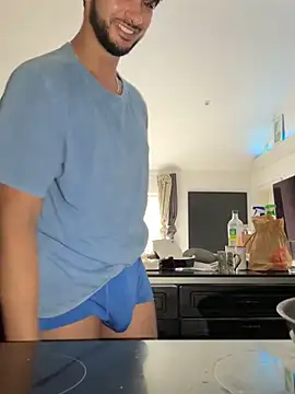 Gipsyboysteve online show from October 9, 2025, 1:42 pm