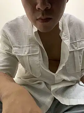 Snapshot of lahungdj12 chatting on October 24, 2025, 12:34 pm lahungdj12 online show from October 24, 2025, 12:34 pm