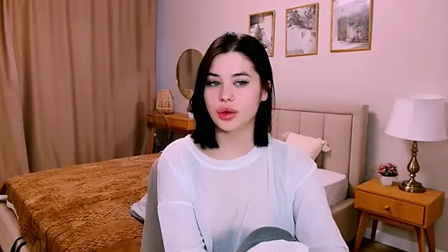 Snapshot of lil_angel_ chatting on February 2, 2026, 2:16 pm lil angel online show from February 2, 2026, 2:16 pm