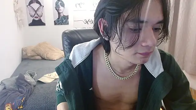 Snapshot of davoxer chatting on October 19, 2025, 4:02 am davoxer online show from October 19, 2025, 4:02 am