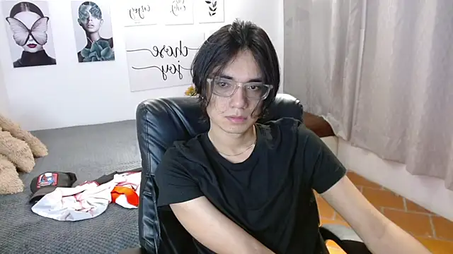 Snapshot of davoxer chatting on October 26, 2025, 3:23 am davoxer online show from October 26, 2025, 3:23 am