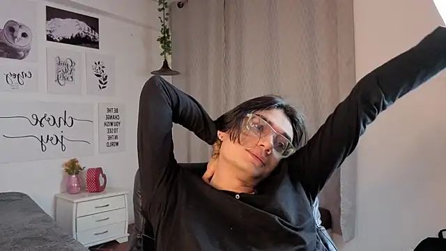 Snapshot of davoxer chatting on November 29, 2025, 3:42 am davoxer online show from November 29, 2025, 3:42 am