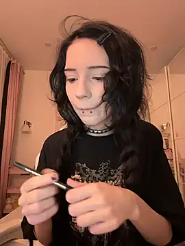 Snapshot of GothikLali chatting on November 20, 2025, 4:07 pm GothikLali online show from November 20, 2025, 4:07 pm