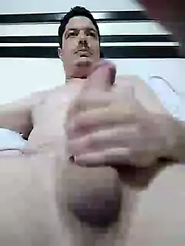 Snapshot of Kharlo86 chatting on October 12, 2025, 10:31 pm Kharlo86 online show from October 12, 2025, 10:31 pm