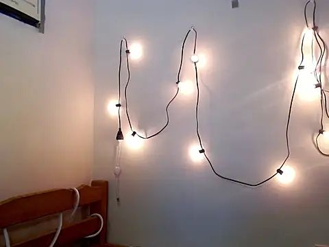 urcumjp online show from October 3, 2025, 12:35 pm