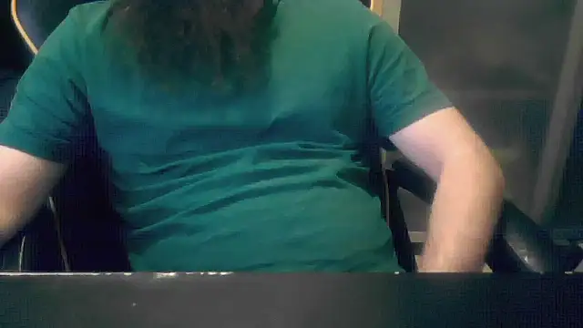 LondonMan1988 online show from November 14, 2025, 5:44 pm