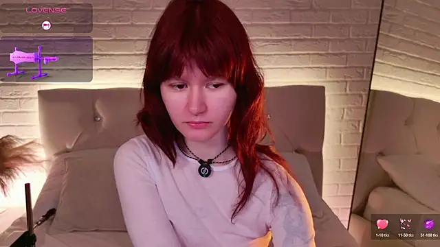 Snapshot of Aria_Vox chatting on January 8, 2026, 3:31 am Aria Vox online show from January 8, 2026, 3:31 am