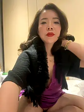 Snapshot of anna_yngs chatting on November 23, 2025, 1:27 am anna yngs online show from November 23, 2025, 1:27 am