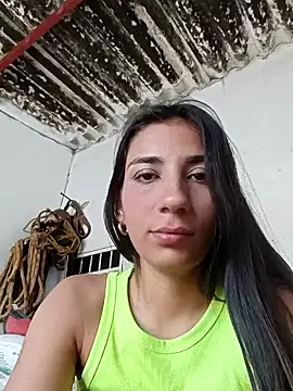 -juicy  online show from September 8, 2025, 7:46 pm