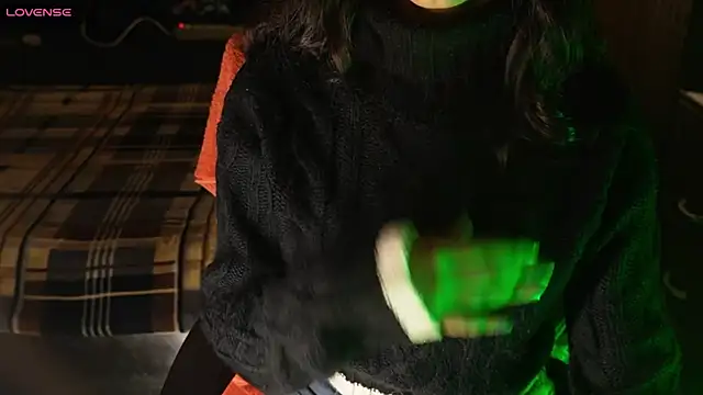 Snapshot of NidhiChandra chatting on December 22, 2025, 12:13 pm NidhiChandra online show from December 22, 2025, 12:13 pm