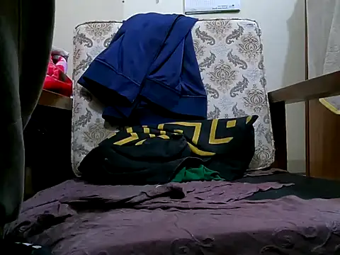 Snapshot of DhakaBabe chatting on January 8, 2026, 4:42 pm DhakaBabe online show from January 8, 2026, 4:42 pm